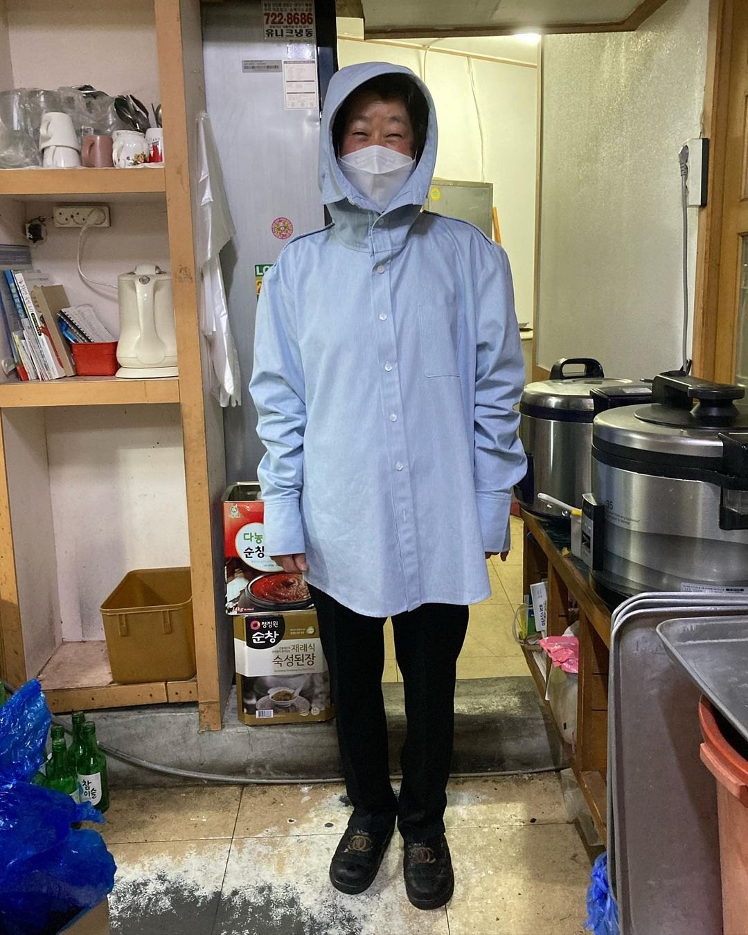 这牌子能把 Clean Fit 穿出「先锋艺术家」的味儿? · 原文配图